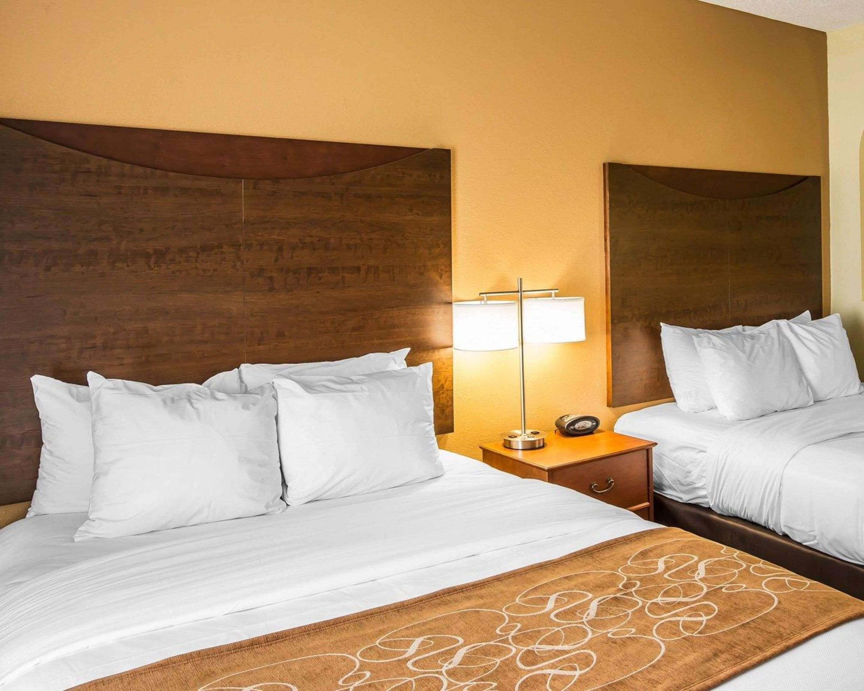 Comfort Suites Anderson-Clemson Exteriör bild