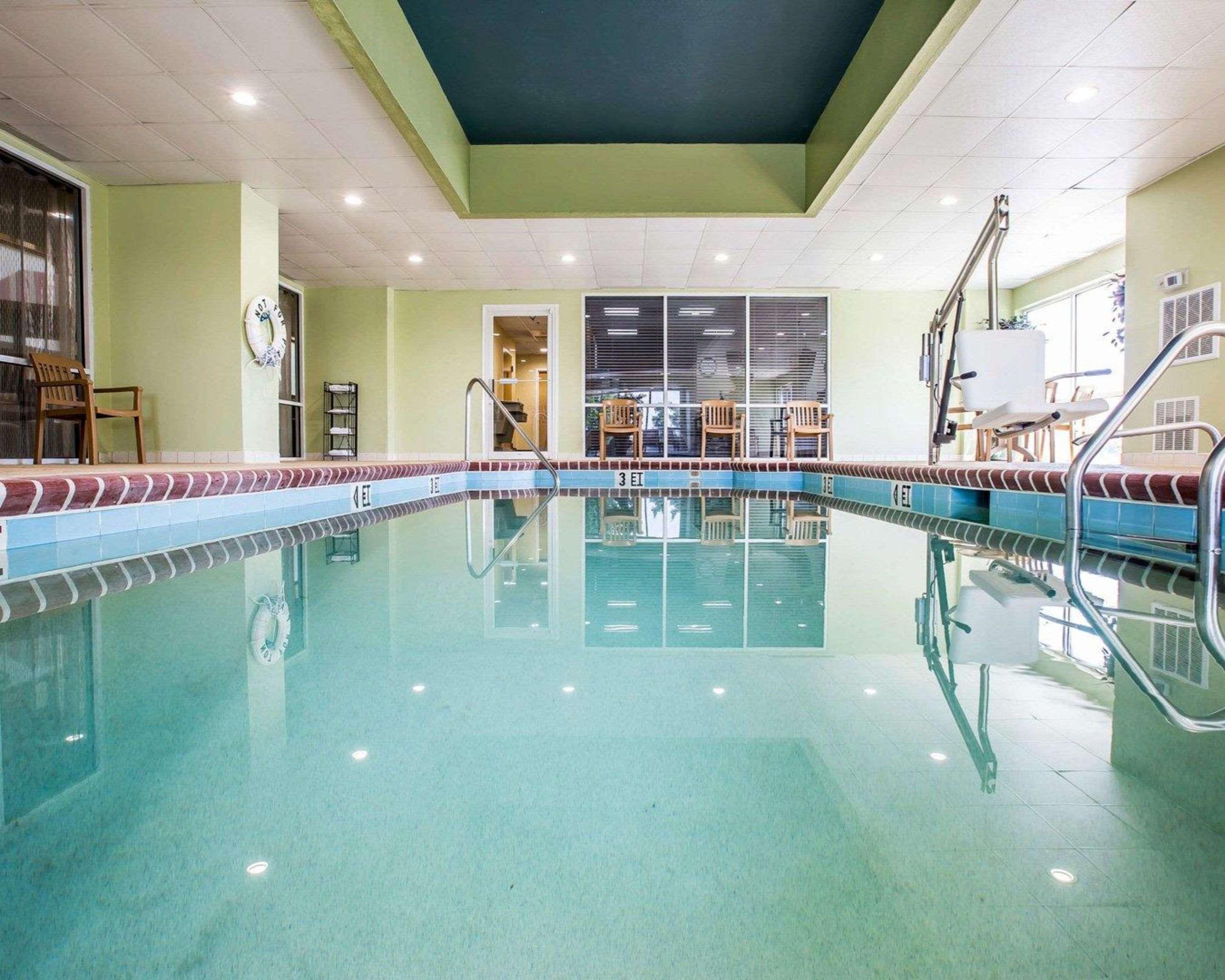 Comfort Suites Anderson-Clemson Exteriör bild