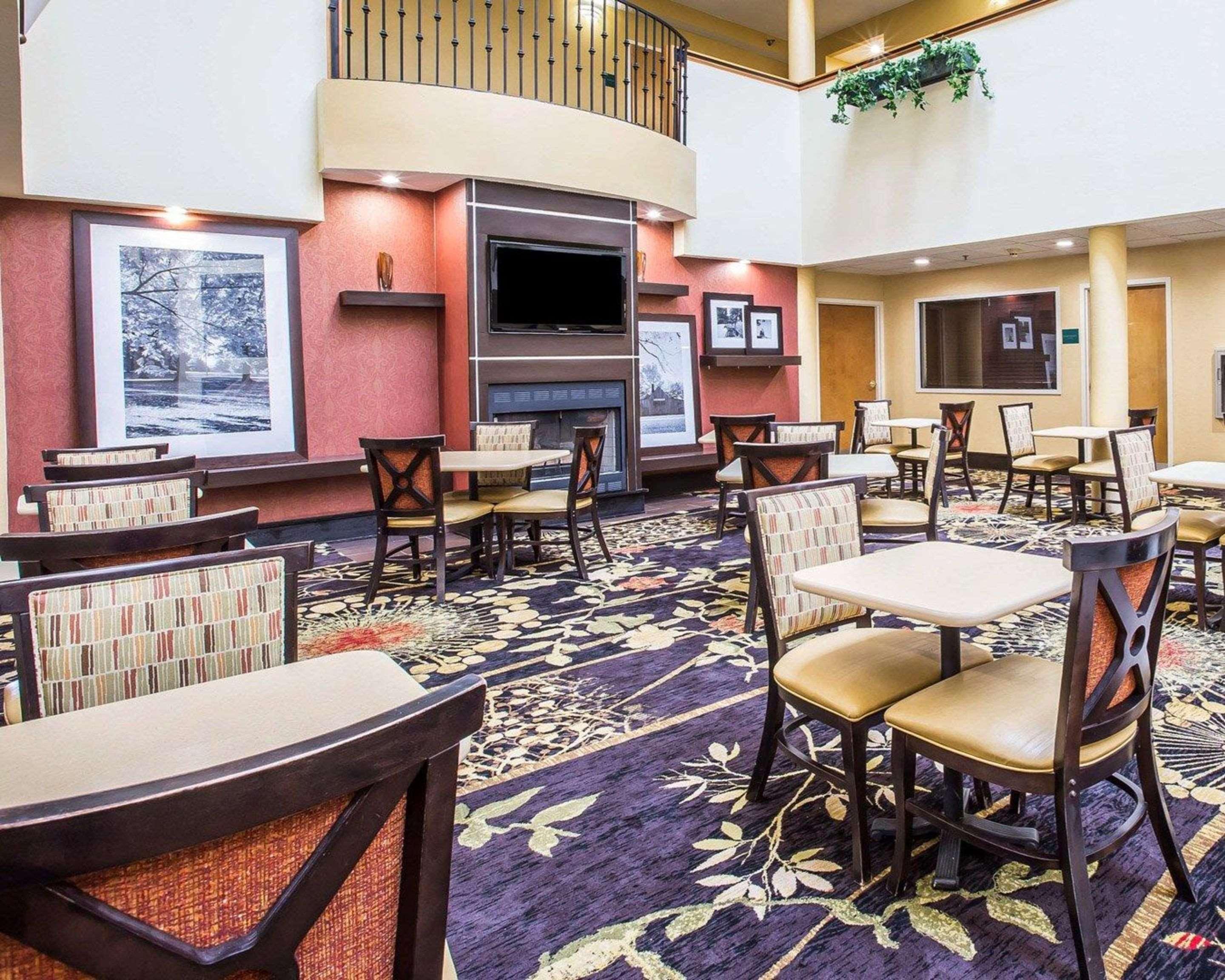 Comfort Suites Anderson-Clemson Exteriör bild