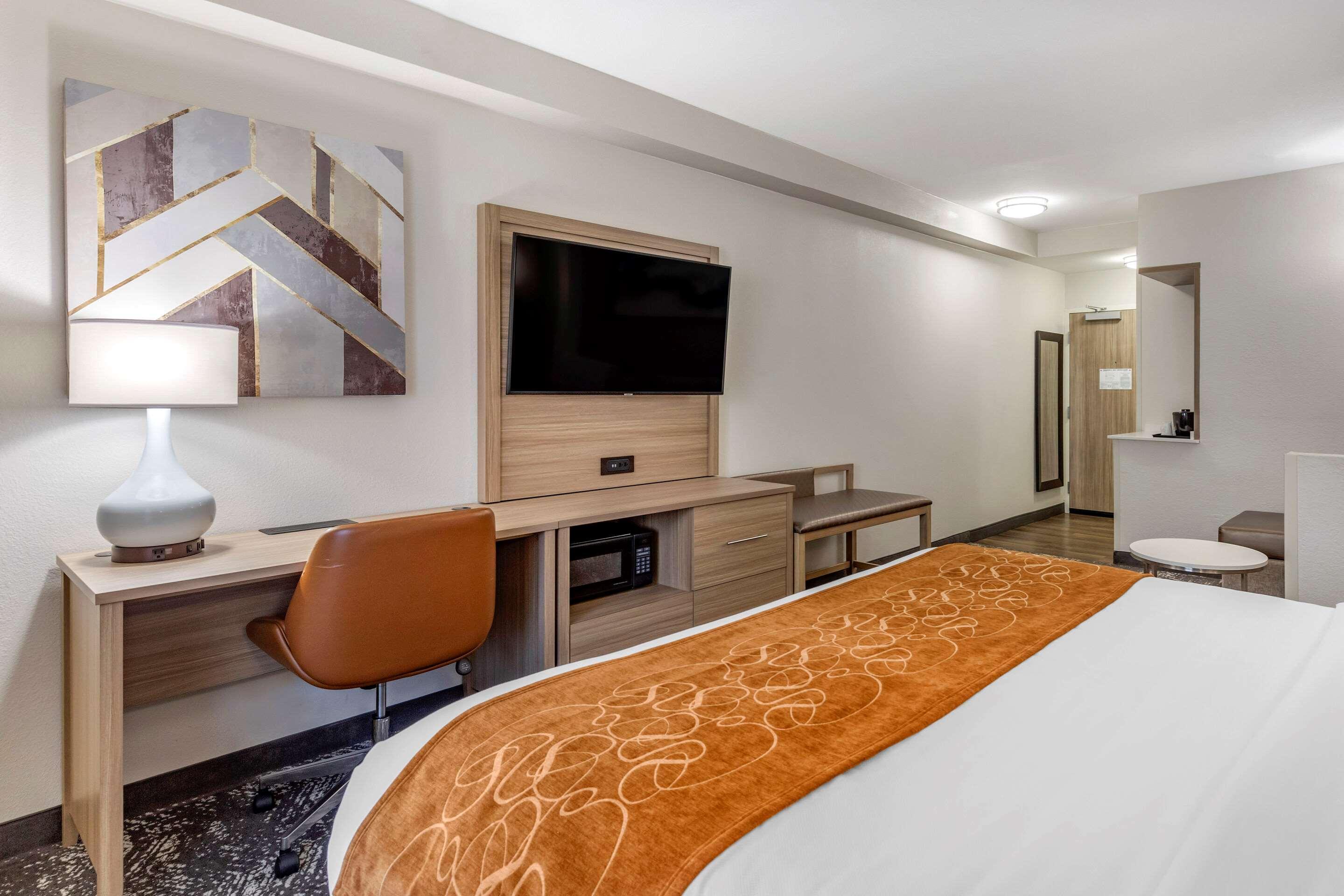 Comfort Suites Anderson-Clemson Exteriör bild